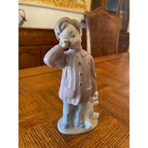 Nao by Lladró
"Sleepy Head" porcelain figurine